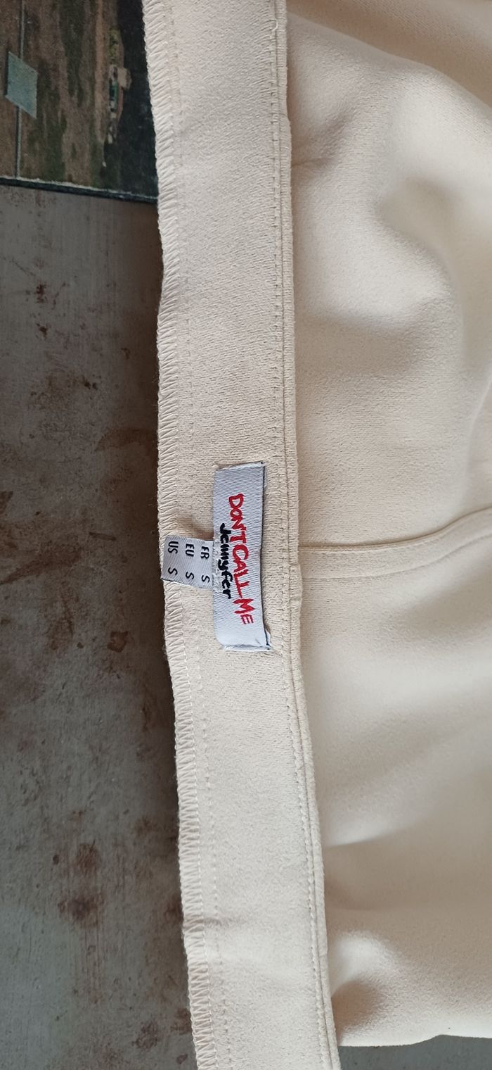 Jupe courte - photo numéro 3