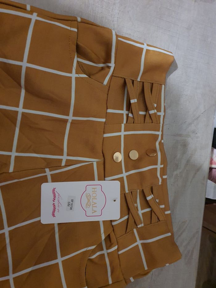 pantalon neuf - photo numéro 2