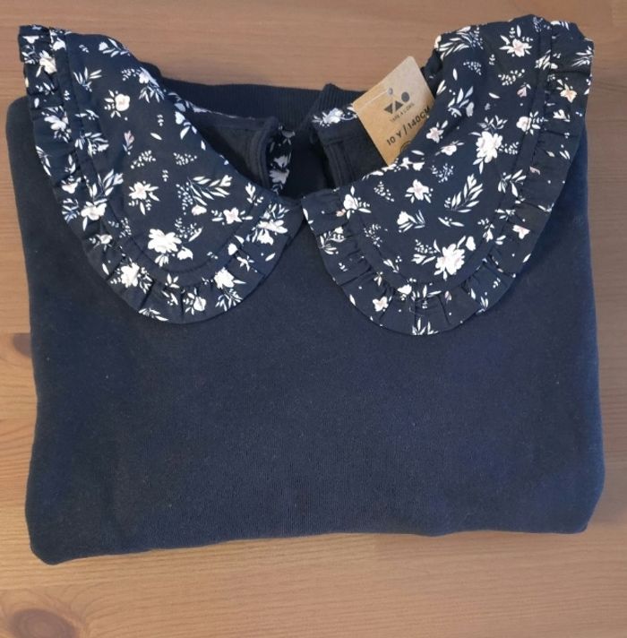 (Neuf non porté) 🏷🩷⚘️😍 superbe  sweat molleton 10 ans fille 😍⚘️🩷 - photo numéro 2