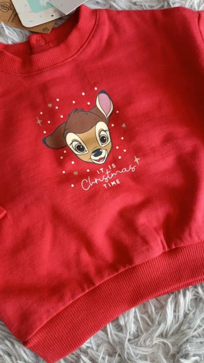 Magnifique pull Bambi neuf étiquetter 💐 - photo numéro 2