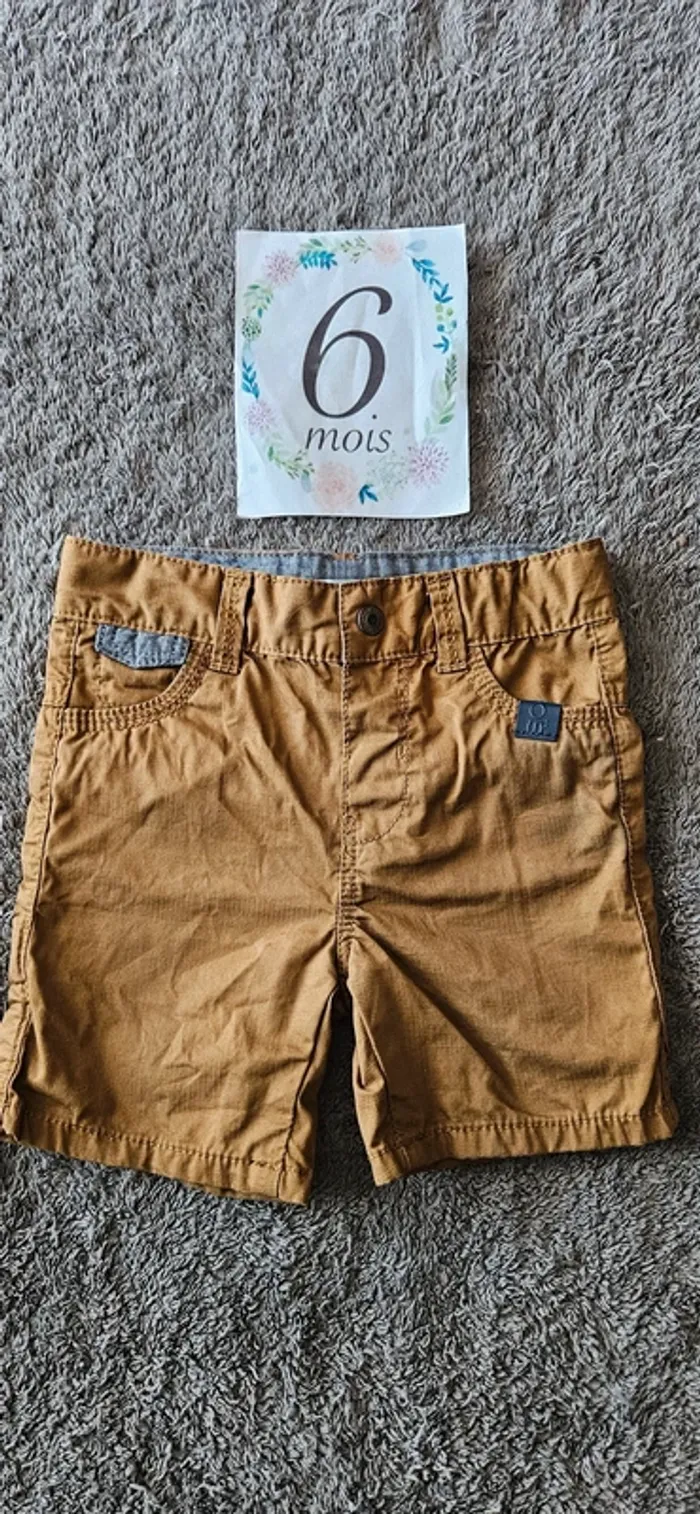 Short 6 mois