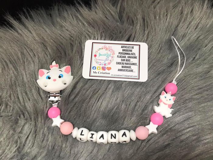 Attache tétine personnalisé marie - photo numéro 4