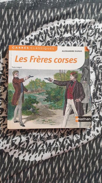 Livre: Les frères corses