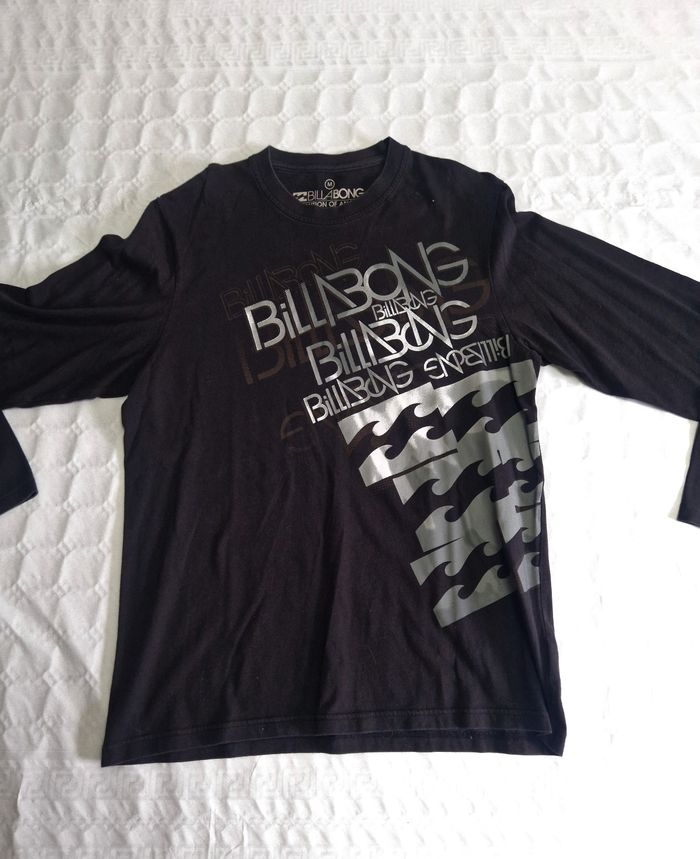 Petit pull  , y2k  , homme  , Billabong  , taille M - photo numéro 2