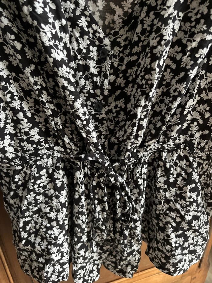 Chemise à fleur - photo numéro 2