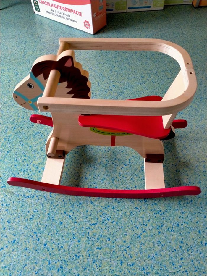 Cheval à bascule Play tive