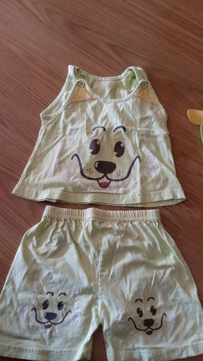 pyjashort taille 60.