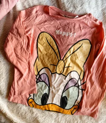 Pull daysi fille disney