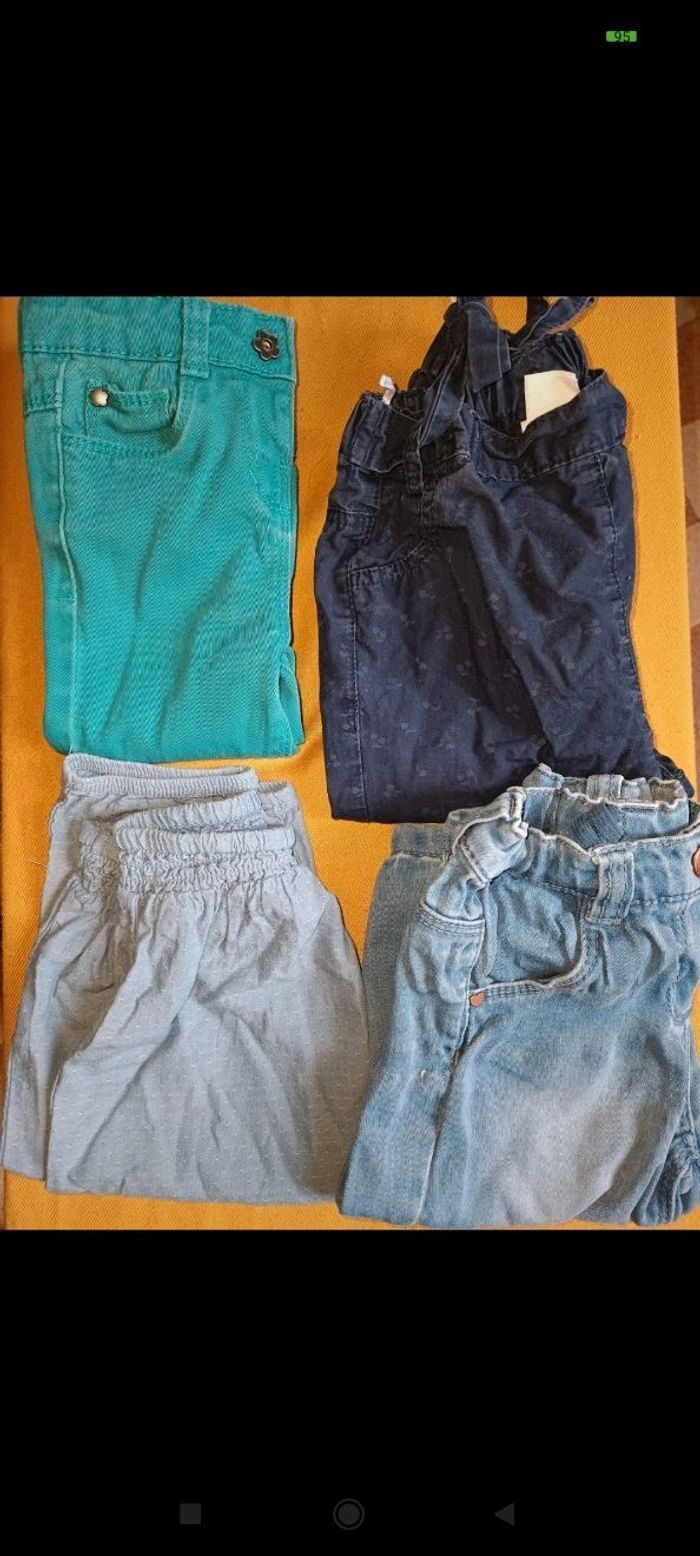 Lot pantalons fille 12 mois