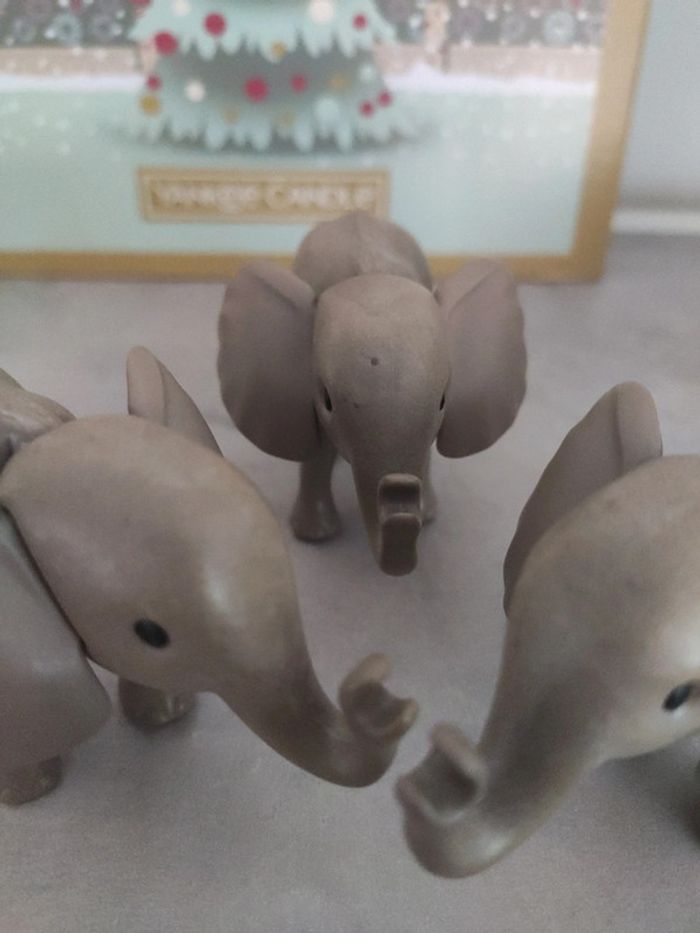Playmobil 3 éléphants gris - photo numéro 5