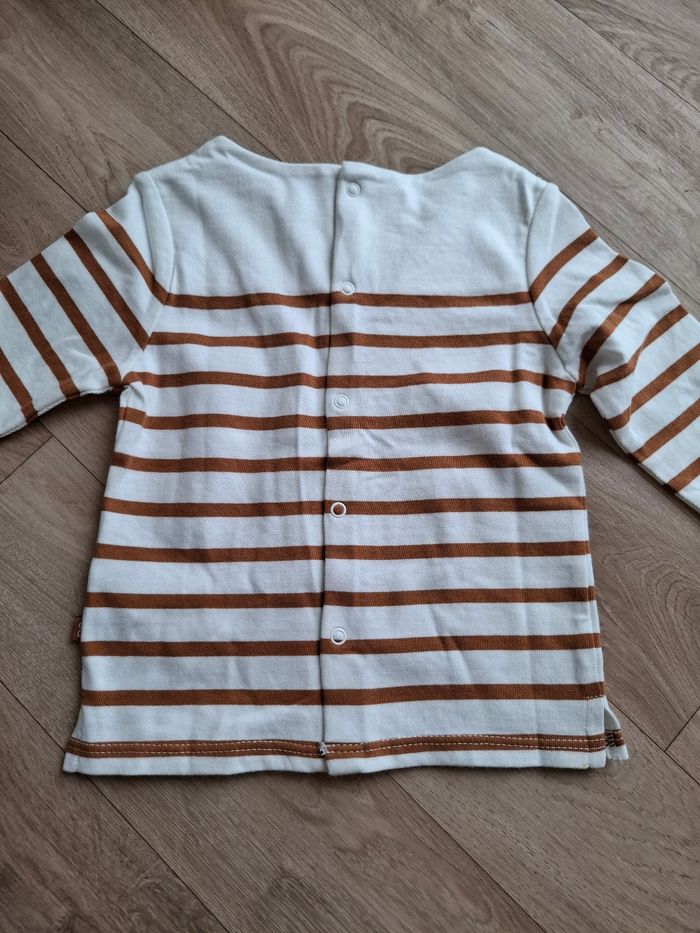 T-shirt rayé bébé 6 mois - photo numéro 2