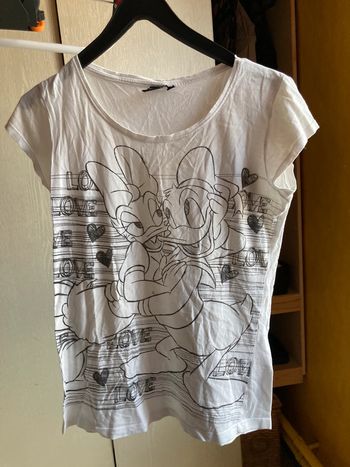Superbe t-shirt Disney Donald et Daisy taille M
