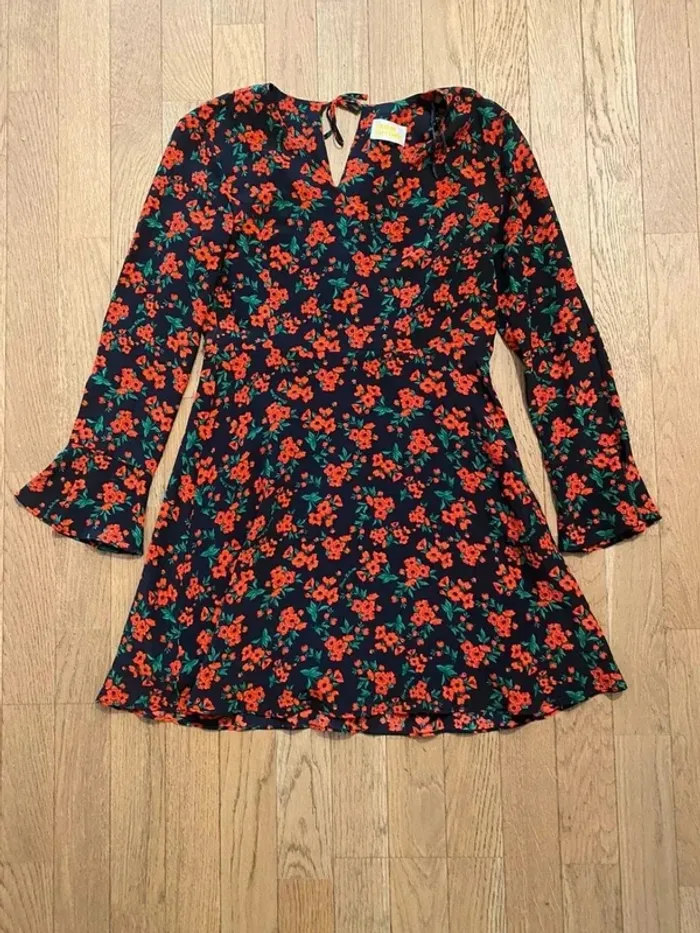 Robe 100% soie noire à motif fleuri From Future - photo numéro 2