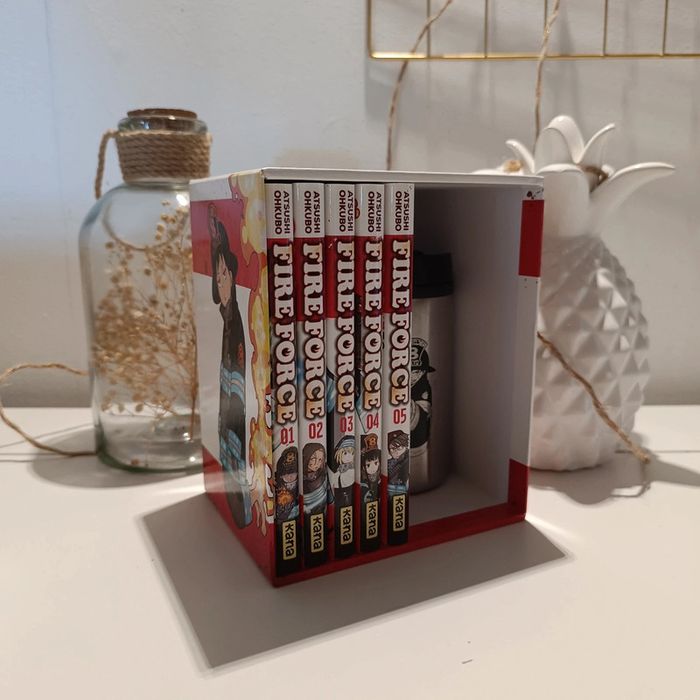 Manga fire force coffret Thermos