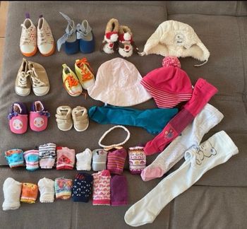 Lot accessoires fille 0/6 mois 