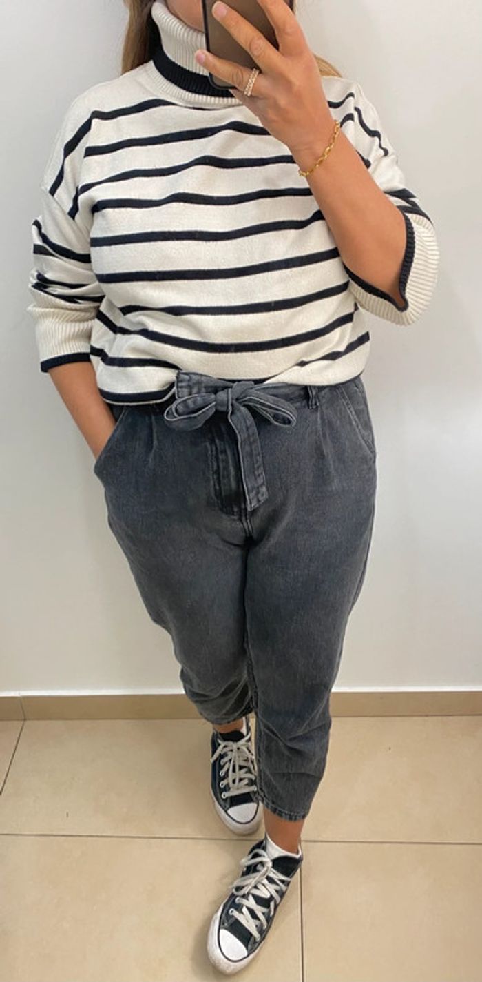 Superbe Pull Col Roulé Rayé Taille Unique - photo numéro 2