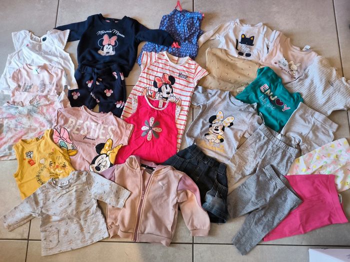 Lot 36 pièces fille 6 mois