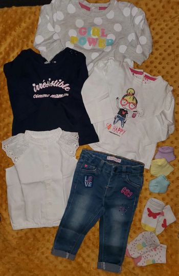 Ensemble de vêtements taille 6 mois