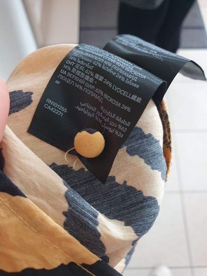 Robe tigrée jaune H&M T. S - photo numéro 6