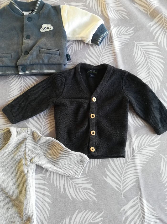 Lot de gillets et veste - photo numéro 2