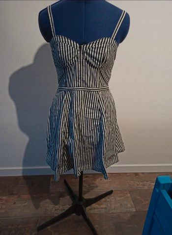 Robe rayures noir et blanc