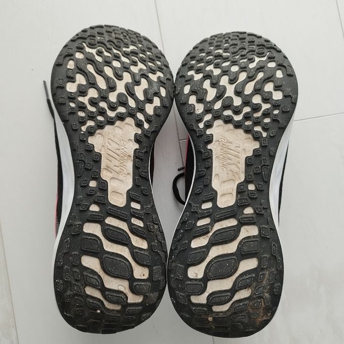 Chaussures Nike révolution 6 - photo numéro 6
