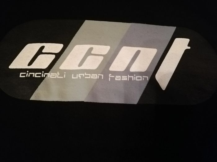 T-shirt neuf 6ans - photo numéro 3