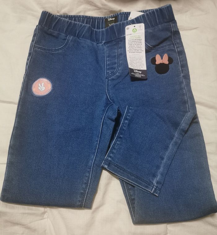 Jean slim legging T. 10 ans neuf - photo numéro 3