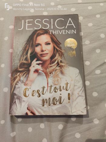 C'est tout moi ! de Jessica Thivenin Réduction jusqu'à -70%