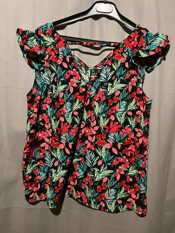 Haut fleuri only - photo numéro 5