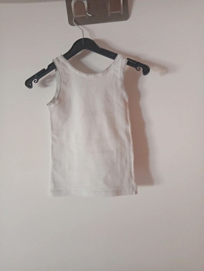 Joli débardeur blanc 3 ans - photo numéro 4