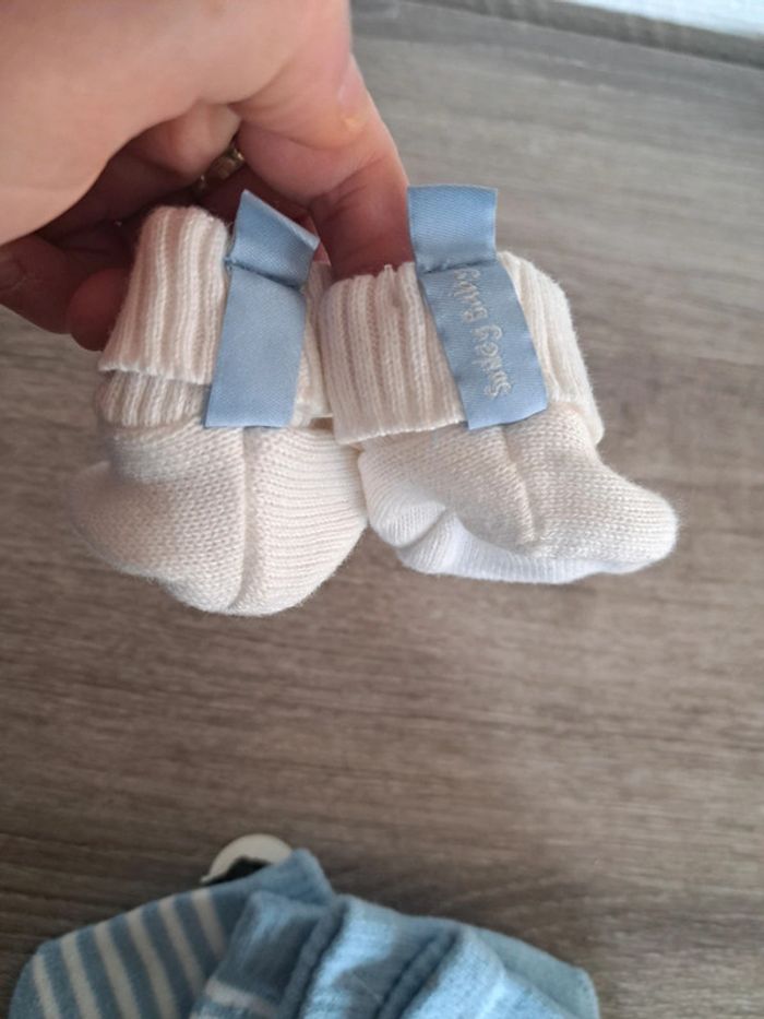 Gant neuf et chausson nouveau né - photo numéro 4