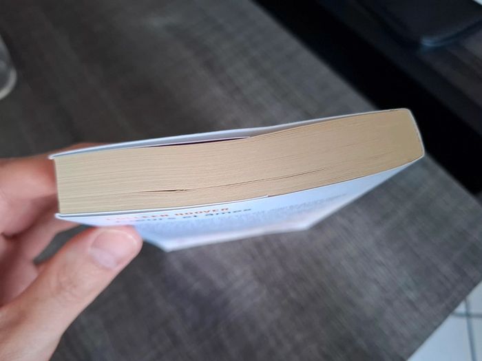 Livre poche de Colleen Hoover Cœurs et âmes - photo numéro 7