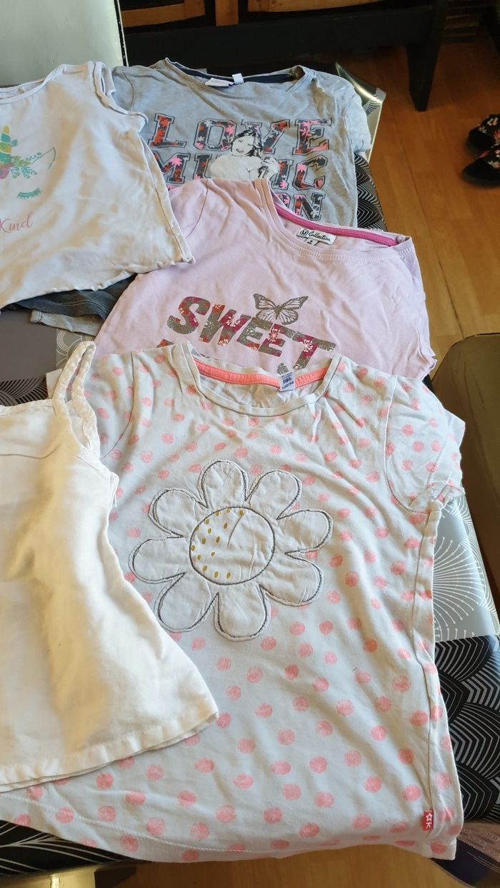 Lot de 7 tee-shirts taille 6ans - photo numéro 2
