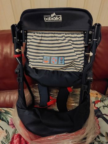 Porte-bébé randonnée neuf