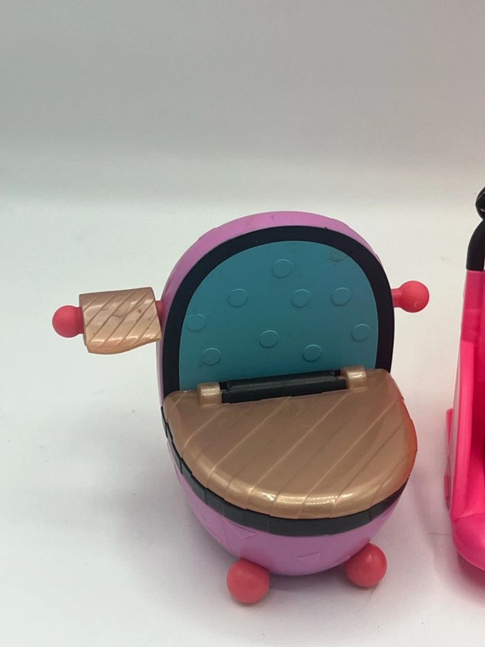 🍭 lot LOL surprise toilettes /sieges voiture 🍭 #35 - photo numéro 2