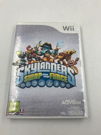 Jeu vidéo Sky Landers Swap Force sur console Nintendo Wii