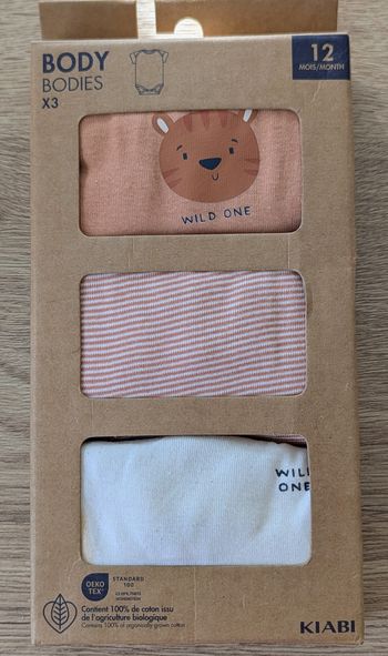 Lot de 3 bodies manches courtes 12 mois neuf