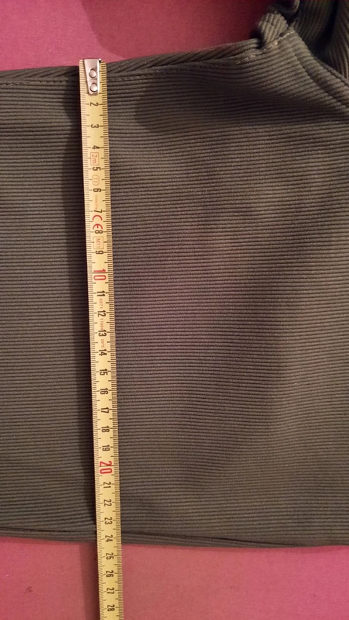 Pantalon femme T. 36 fine côtes - photo numéro 6