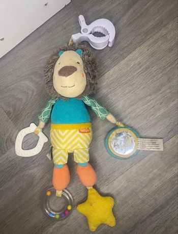 Jouet d’éveil Lion pour poussette 