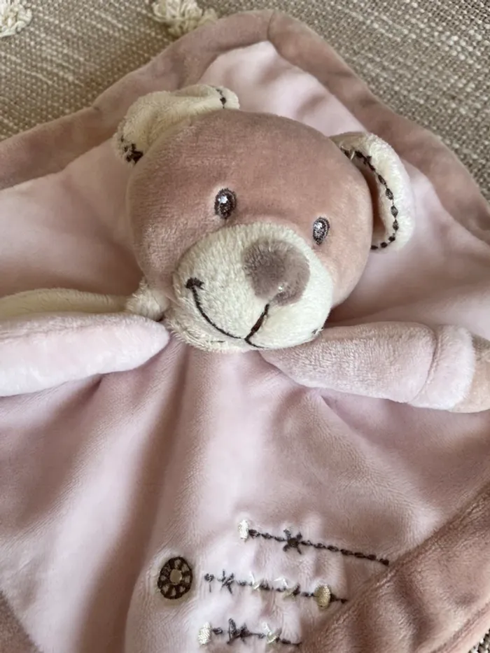 Peluche doudou plat 23cm nicotoy ours marron et rose très bon état - photo numéro 2