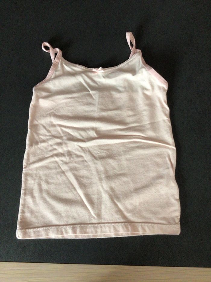Débardeur sous pull