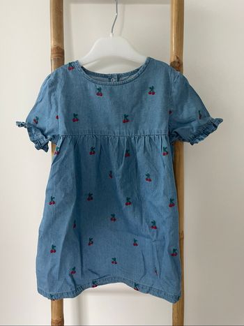 Robe en jean cerises