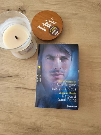 Une énigme aux yeux bleus