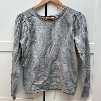 Pull léger gris