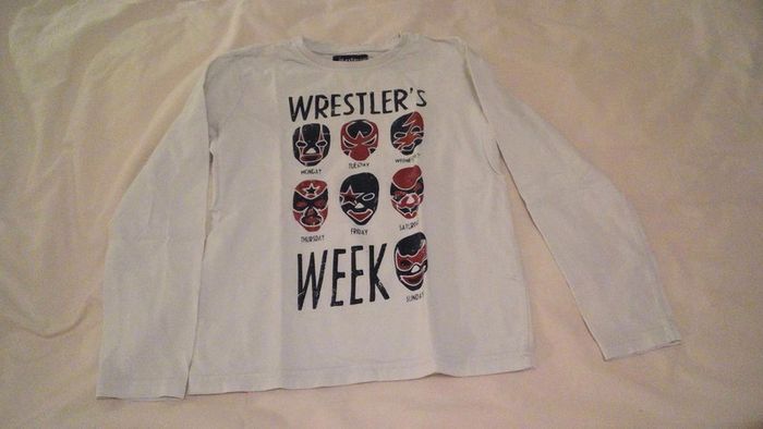 Tee shirt  manche  longue  T8A avec  dessin tete