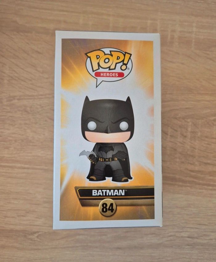 Figurine Funko Pop Batman 84 - photo numéro 2