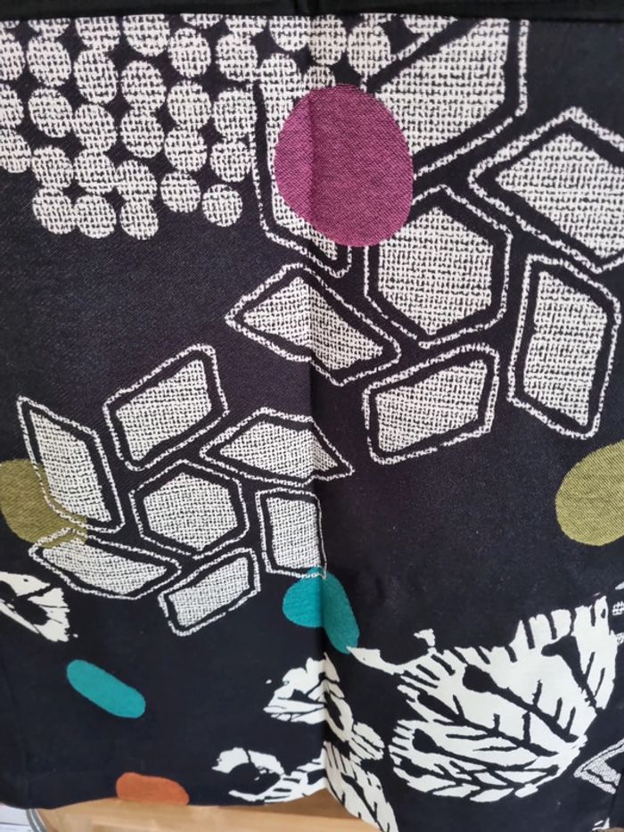 Très  belle robe chic Desigual taille 46 - photo numéro 3