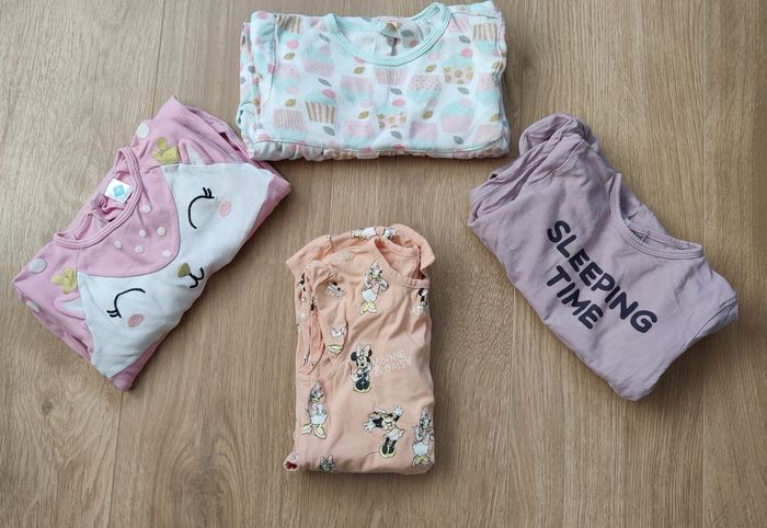 Lot pyjamas légers fille 18 mois
