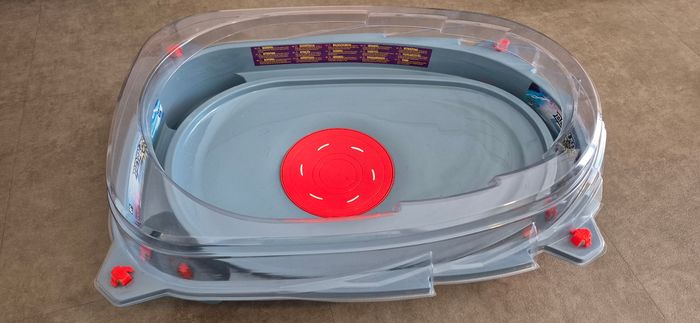 Arène Beyblade Burst Surge motorisée - photo numéro 5